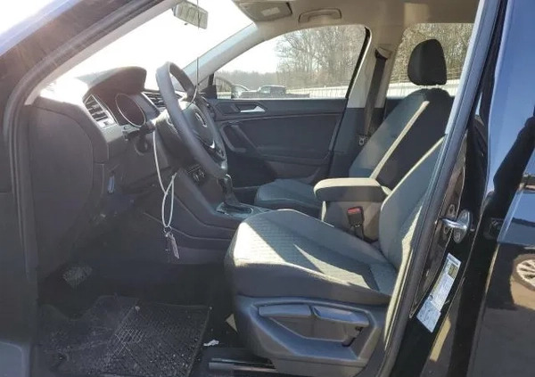 Volkswagen Tiguan cena 39600 przebieg: 26414, rok produkcji 2021 z Kłecko małe 46